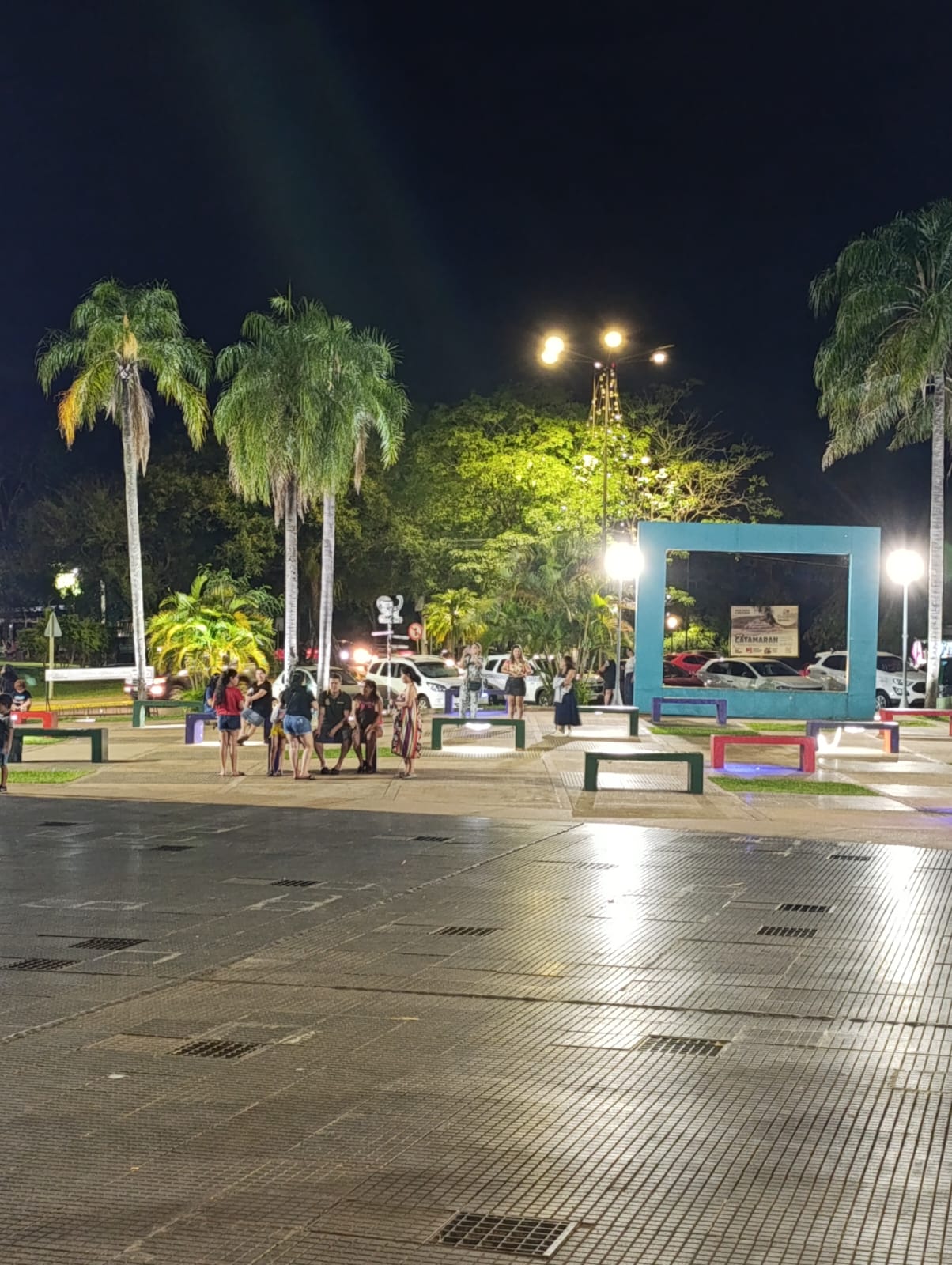 Fuente en el Hito tres fronteras de puerto iguazu. sacada por Samuel traslados